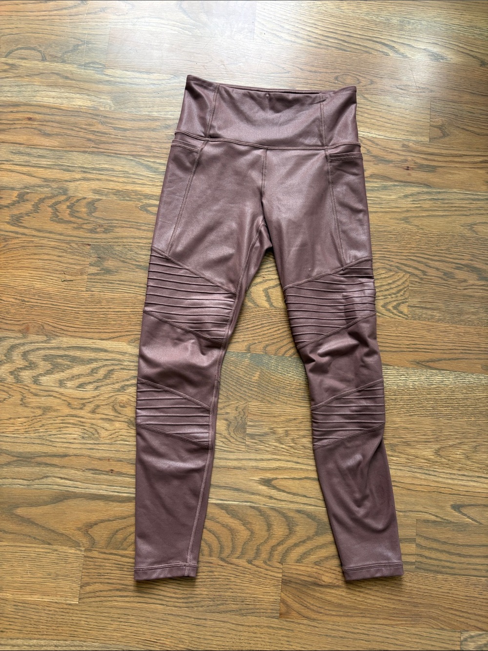 Athleta women’s Mauve Brown Moto Leggings 🍓
